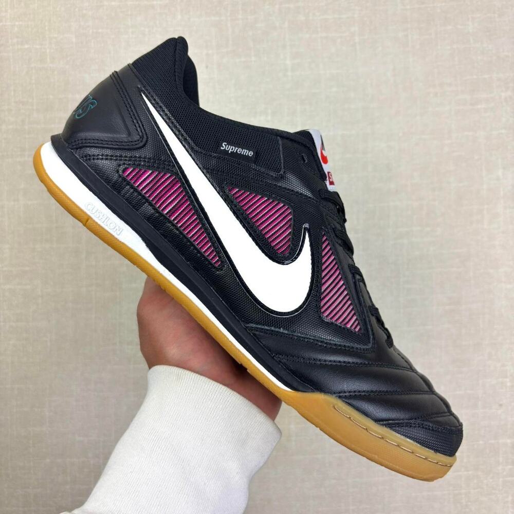 🐈‍⬛ 2018 Supreme Gato “Black”